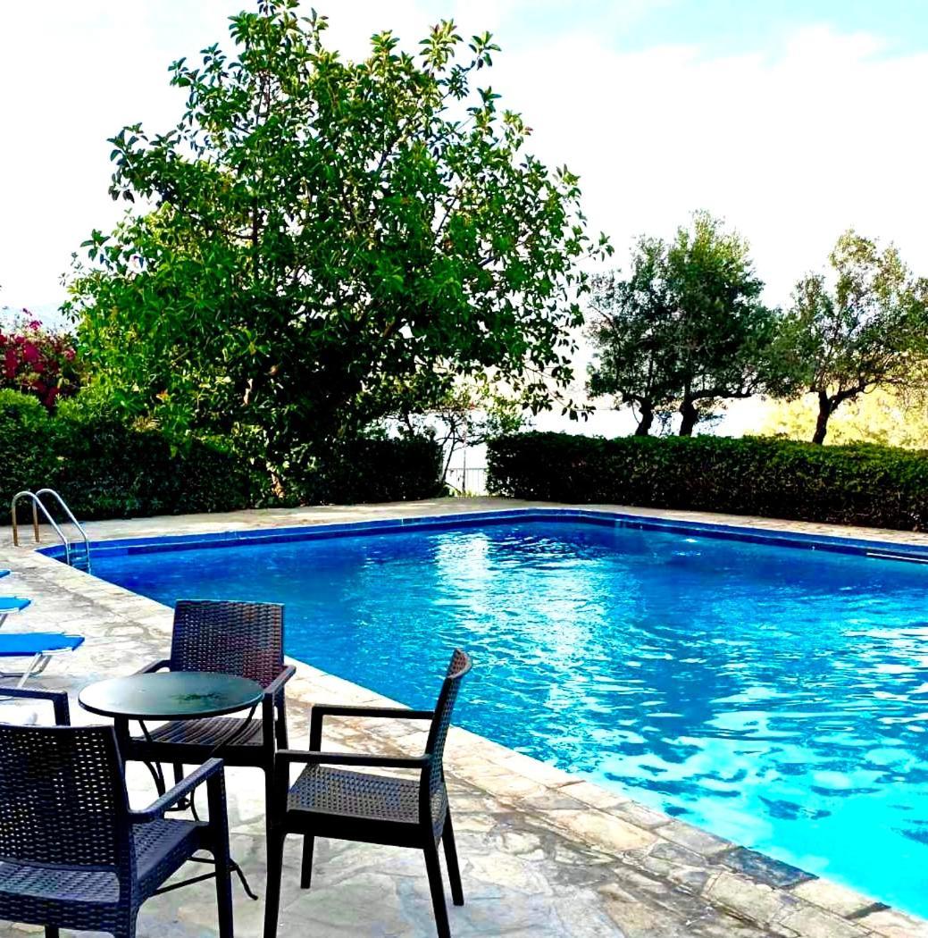 Douka Sea Front Residencies Apartment Monemvasia Ngoại thất bức ảnh